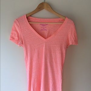Peach American Eagle V-Neck
