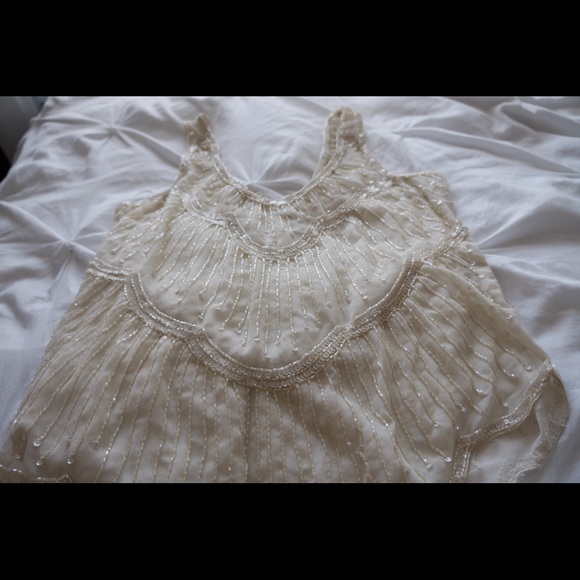 Top - Picture 2 of 2