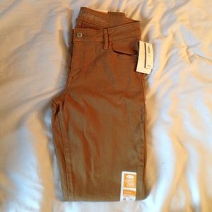 Mid-rise super skinny brown/tan jeans