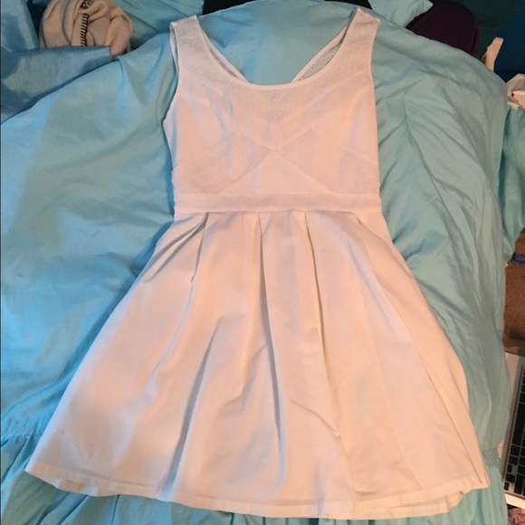 American Eagle Summer Dress - Picture 3 of 3