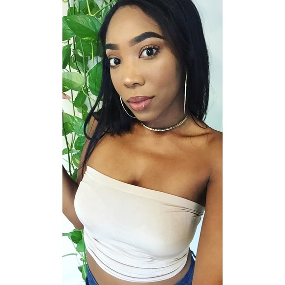 Follow my Instagram! Welcome to my Closet☺️! - Picture 4 of 12