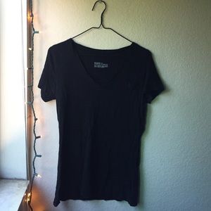 Black Mossimo v neck tee