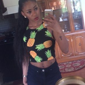 Pineapple print crop top