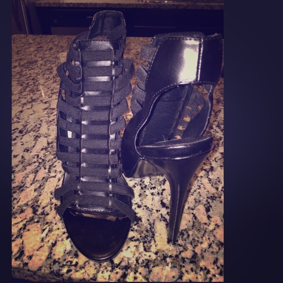 Steven madden gladiator front heels