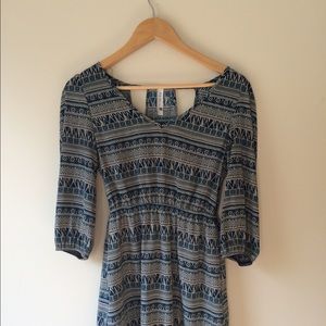 Open Back Navy & Cream Print Dress