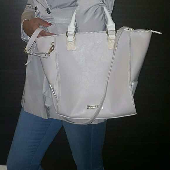 Danielle nicole purse gifted to friend - Picture 4 of 4