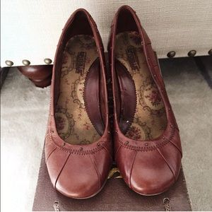 Seychelles Habit Forming Wedges