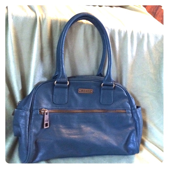 Roxy Handbags - Roxy Leather Purse