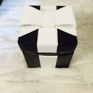 Alice & Olivia leather bow bag