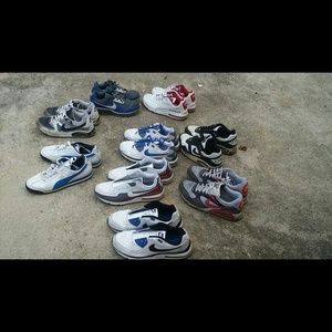 Nike Air Max lot sz 12 pumas