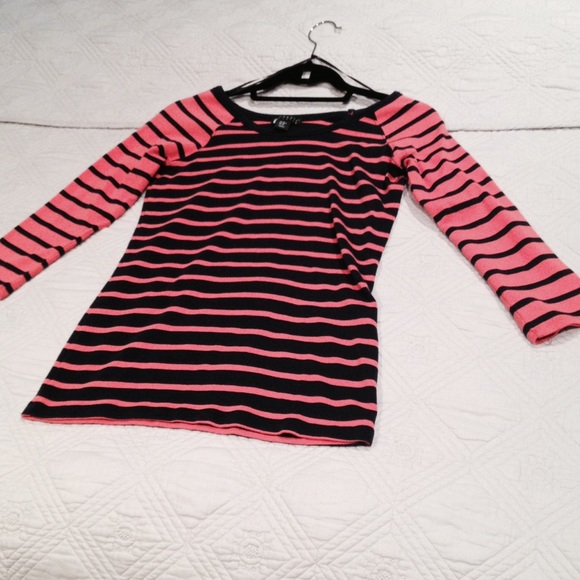 3/4 sleeve striped top