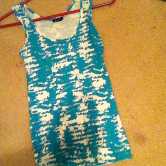 Tank top - Picture 1 of 1