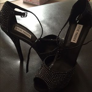 Steve Madden black crystal studded platforms