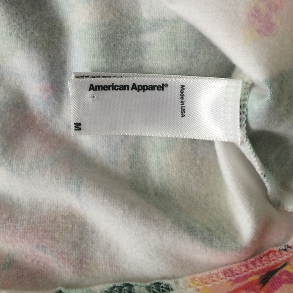 ✨SOLD✨RARE American Apparel tropical print crop - Picture 3 of 4