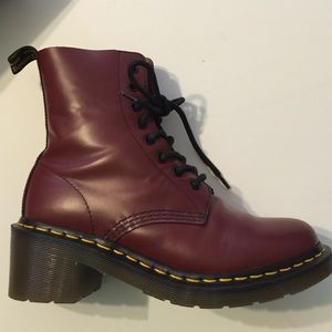 Dr Martens Clemency UK 6/U.S. 8 fits 9 wmns