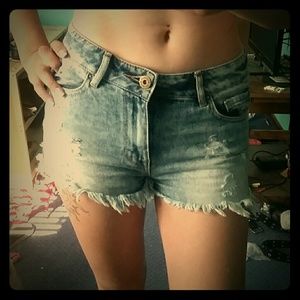 Bullhead high rise short distressed