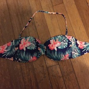 Bandeau bikini top
