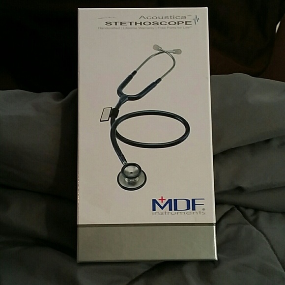 Stethoscope. Hold