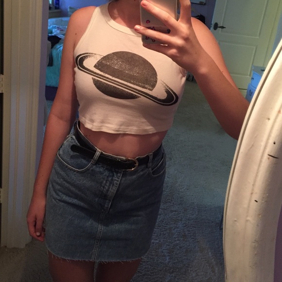 🌷SOLD🌷Brandy Melville Saturn Cropped Tank - Picture 3 of 3