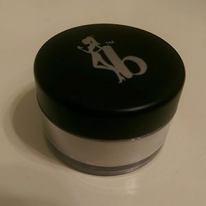 Finishing Powder - Be a Bombshell Cosmetics