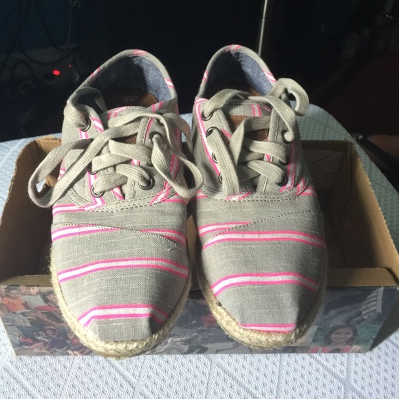 HOLDFORCINTHIA Toms Cordones (PINK)