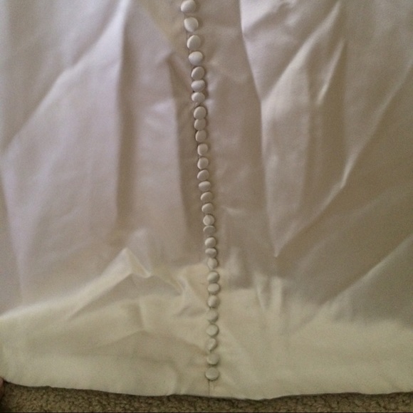 ❗️SALE❗️NWT Marisa Ivory Strapless Wedding Gown - Picture 3 of 4