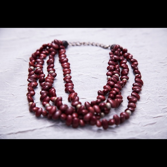 Beaded necklace