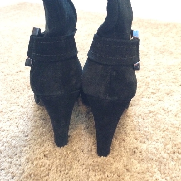 J Vincent suede heeled boots with buckle - Picture 2 of 4