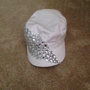 White glam hat