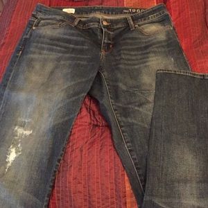 Gap size 33 Always Skinny Jeans