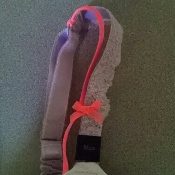 SOLD******Dream Angels Push-up bra 36dd - Picture 2 of 3