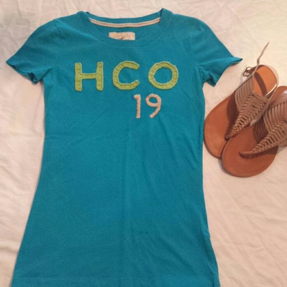 Hollister Co. Tee