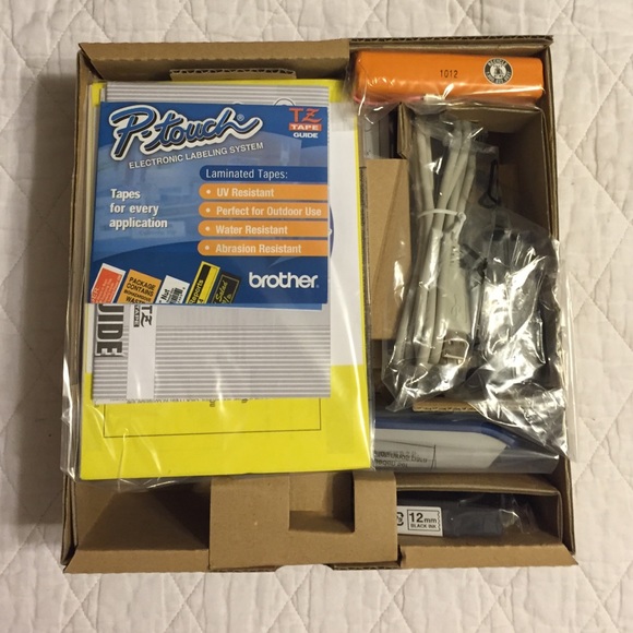 Rechargeable label printer! - Picture 3 of 3