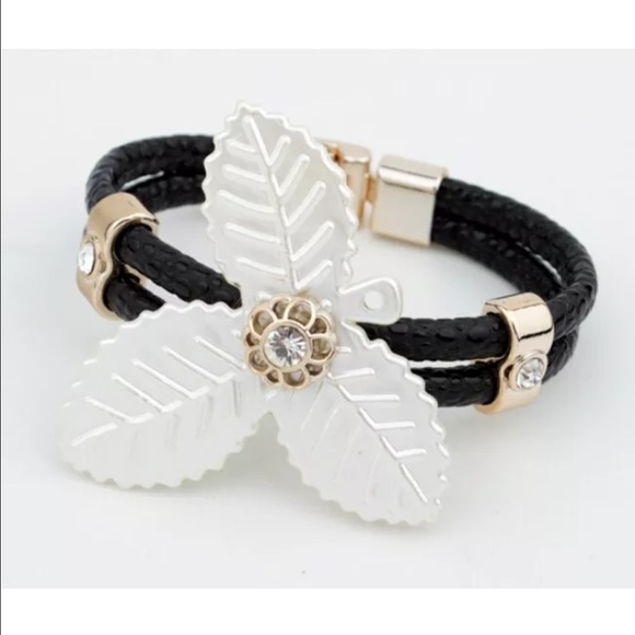 Jewelry - ❤️5 Item Jewelry Bundle❤️