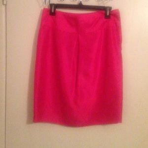 Isaac Mizrahi 100% silk Fuschia skirt