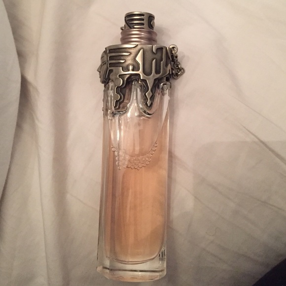 Womanity perfume