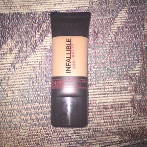 Loreal Paris infallible pro-matte foundation