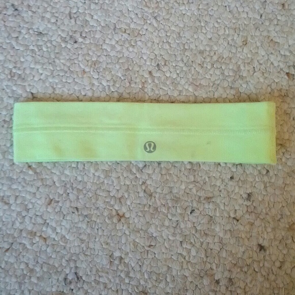 Green lululemon headband
