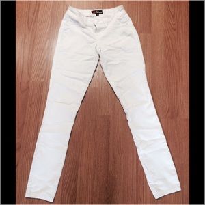 Bebe white denim jegging