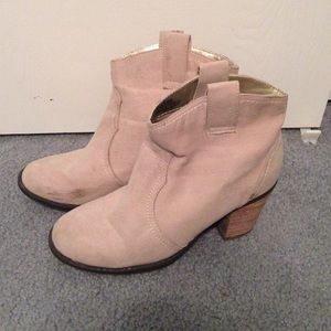 Express ankle boots