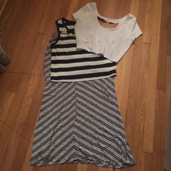 Super cute maxi skirt and 2 crop tops bundle! - Picture 1 of 4