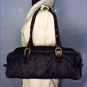 Sold 💋💋💋💋💋💋💋