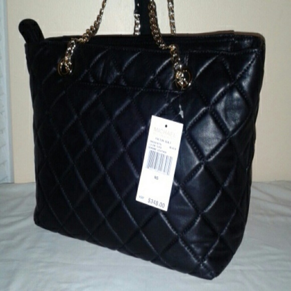 !! SOLD !! MICHAEL KORS TOTE - Picture 3 of 4