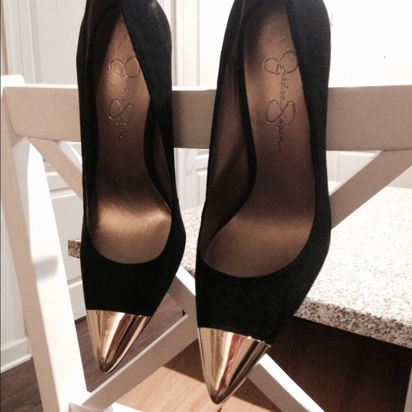 Never worn Jessica Simpson heels; size 9