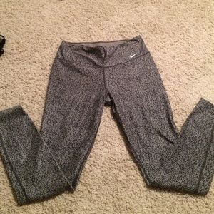Grey/black nike dri-fit leggings