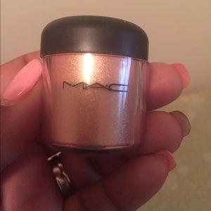 MAC Melon Pigment