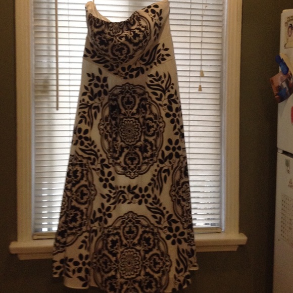 White House / Black Market Dress