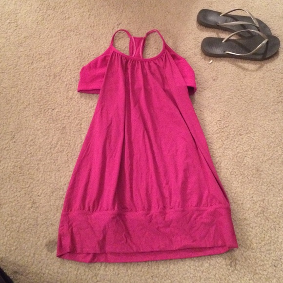 Lululemon no limits tank top