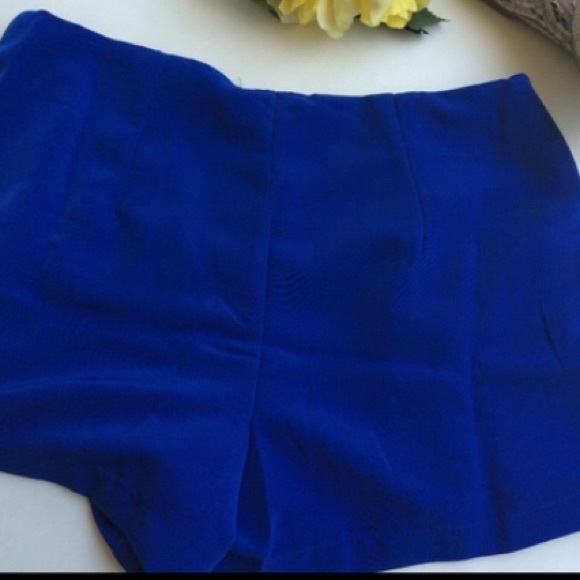 💕Cobalt Blue Asymmetrical  shorts💕 - Picture 3 of 3