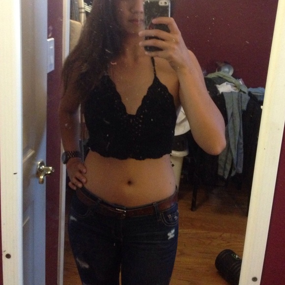 Black knit crochet top! Make your offer! One size